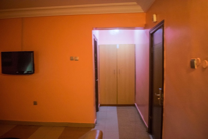 Room 38 of 68