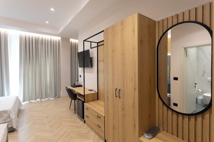 Room 15 of 249
