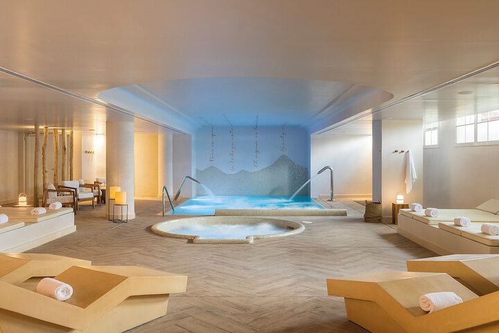 Relaxing Spa