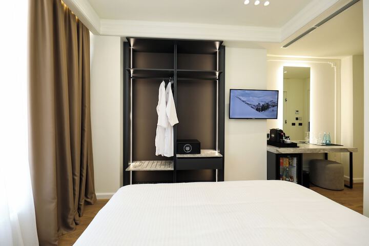 Room 7 of 59
