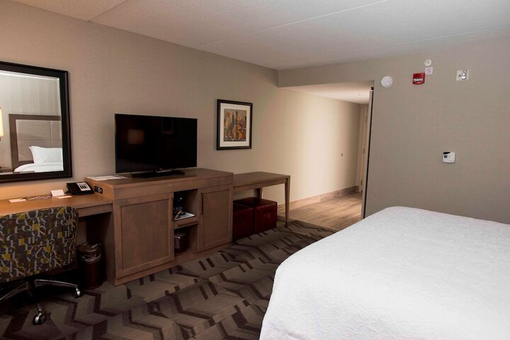 Room 15 of 53
