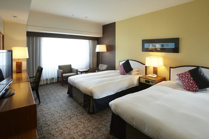 Room 15 of 145