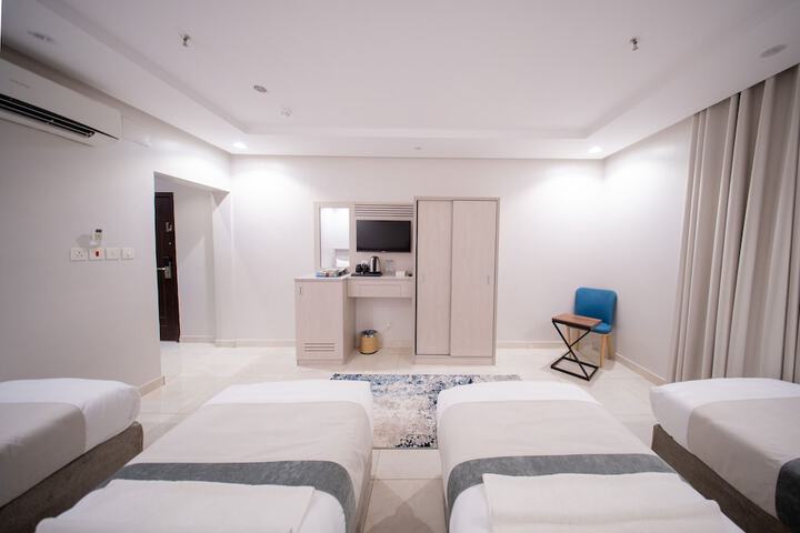 Room 49 of 64