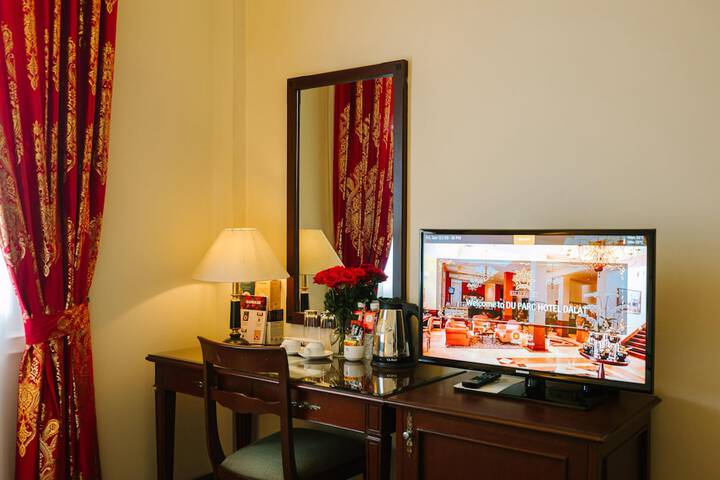 Room 26 of 63