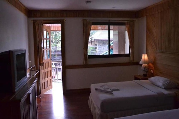 Room 7 of 58