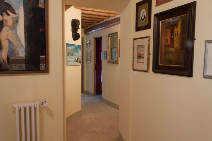 Ballroom/Hall 50 of 75