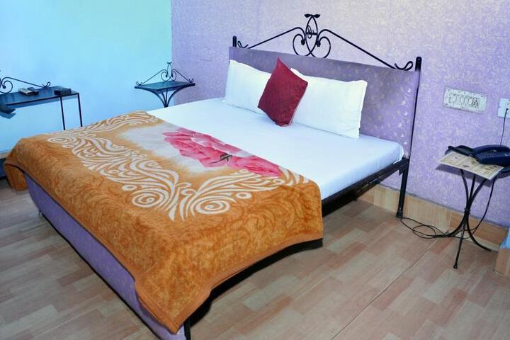 Room 7 of 7