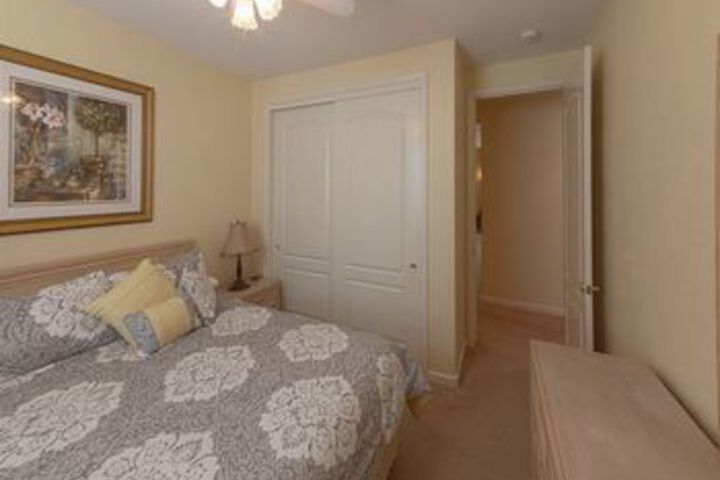 Room 14 of 32