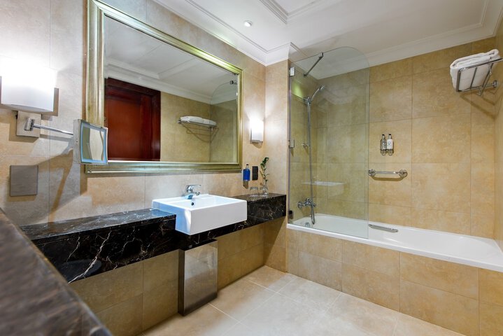Bath Photo