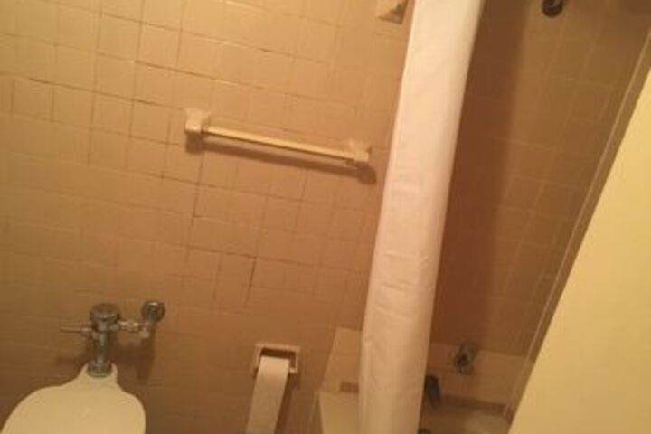 Room 2 of 19