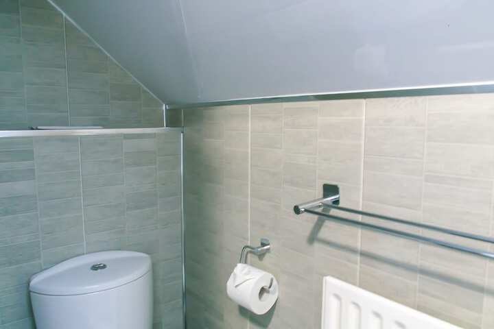 Room 85 of 174
