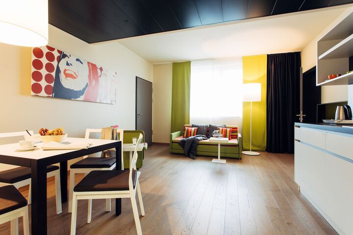 Room 49 of 109