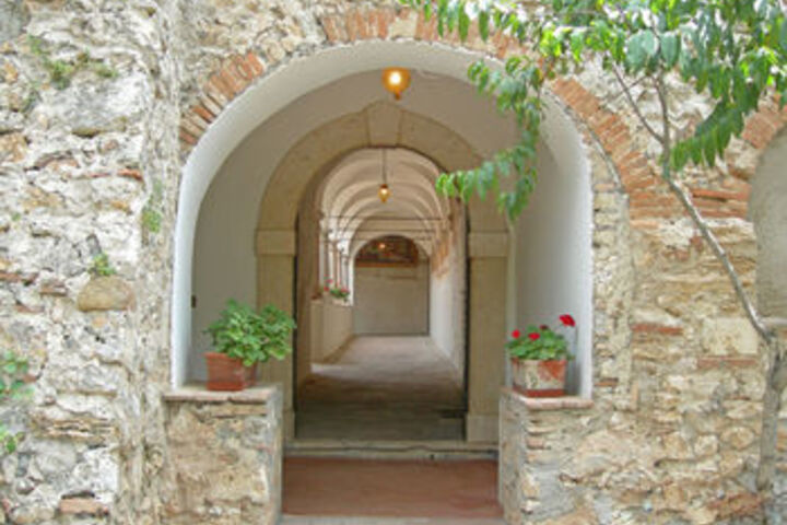 Hotel 13 of 25