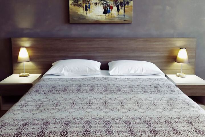 Room 43 of 57