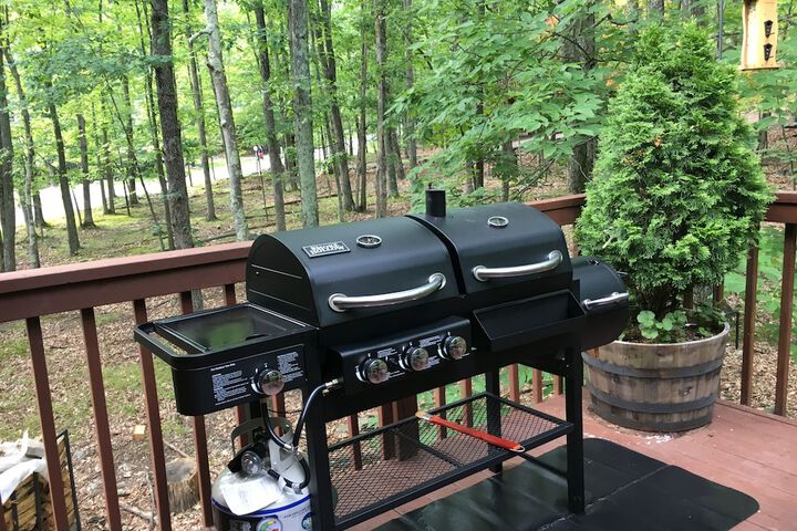 Property Grounds 32 of 35