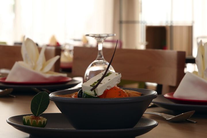 Dining 158 of 195