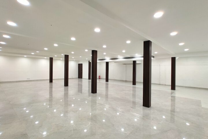 Ballroom/Hall 42 of 81
