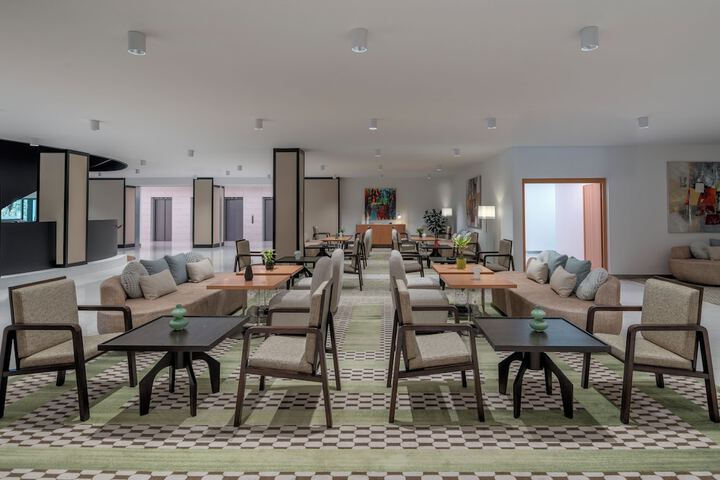 Guest Lobby