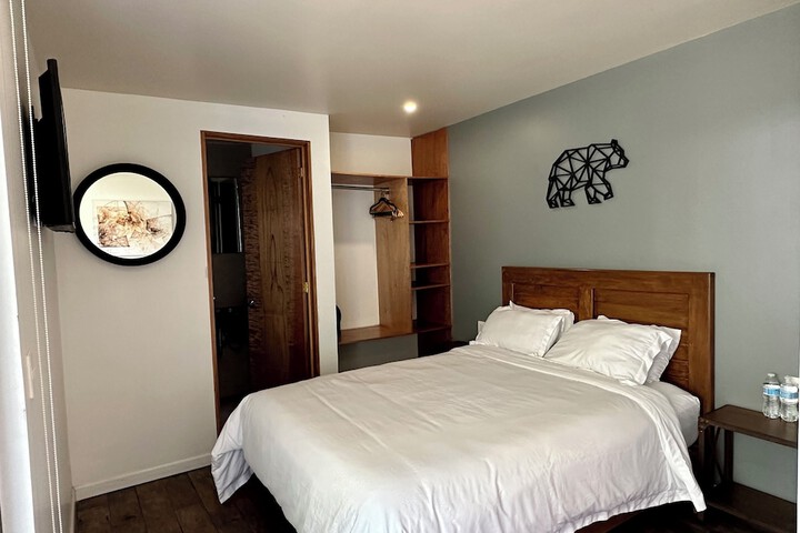 Room 22 of 57
