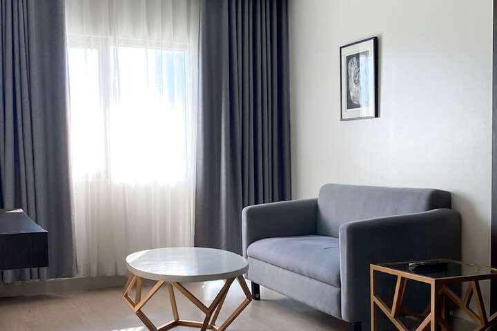 Room 21 of 39
