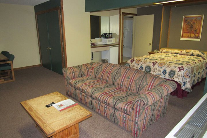 Room 36 of 85