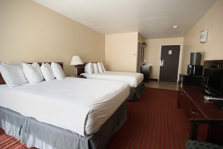Room 14 of 71