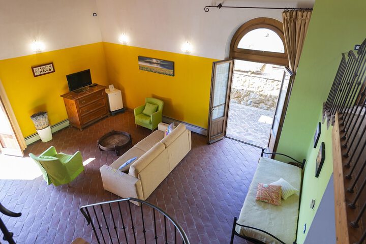Room 28 of 171