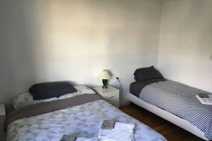 Room 17 of 19