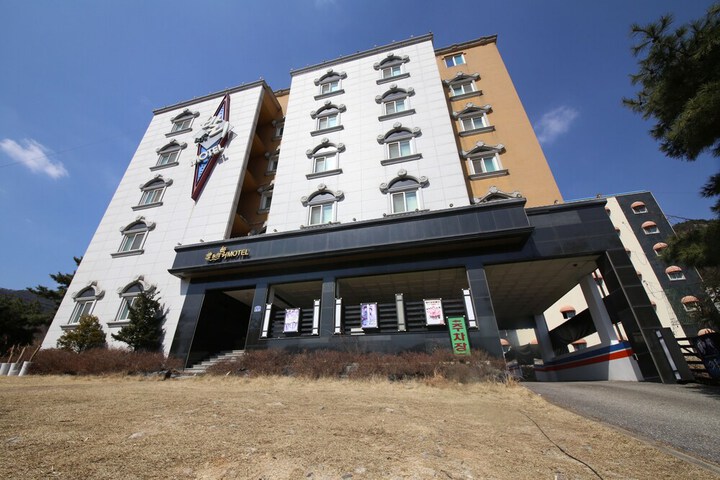 Hotel 36 of 39