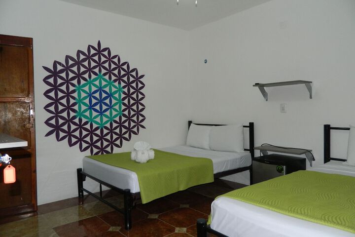 Room 3 of 34