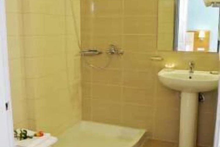 Bath Interior