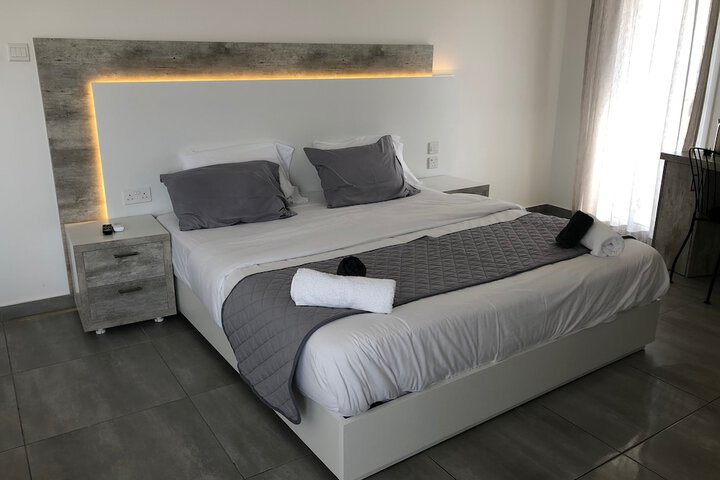Room 36 of 99