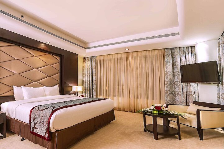 Room 16 of 117
