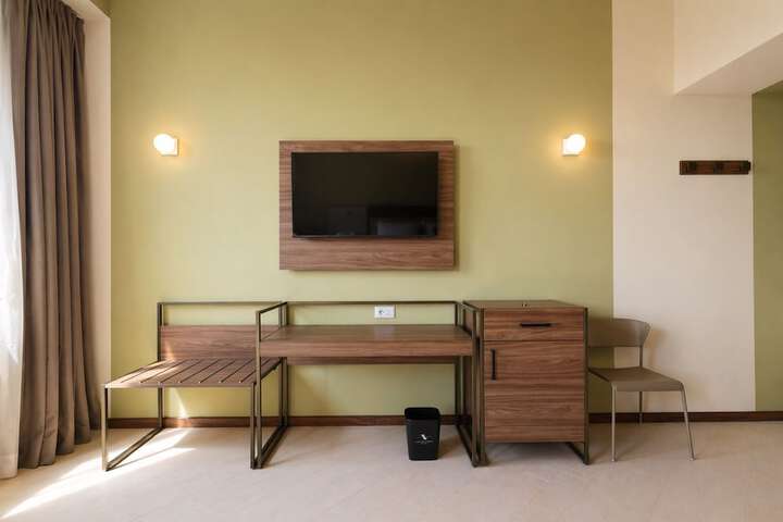 Room 18 of 59