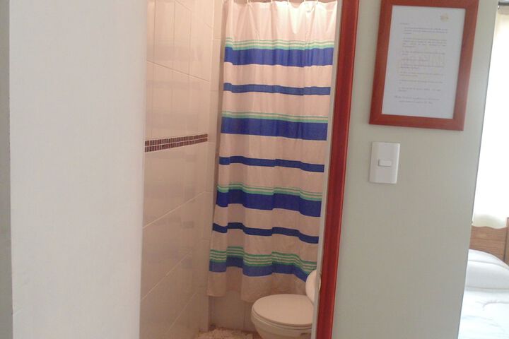 Room 8 of 11