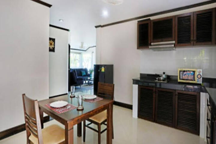 PATHAYA PLACE KATA HOTEL