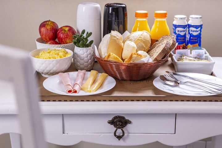Breakfast/Coffee Service 88 of 126