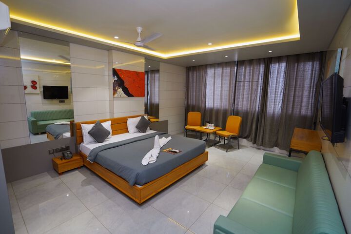 Room 22 of 43
