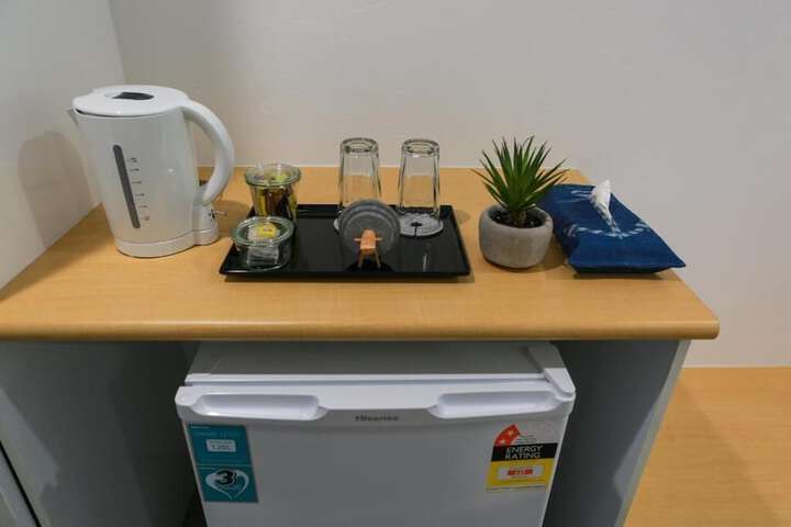 Room 2 of 7