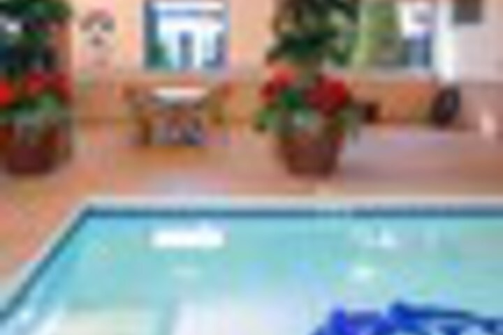 Pool 71 of 222