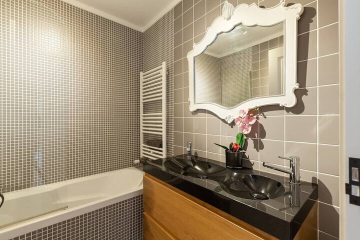 Room 31 of 50