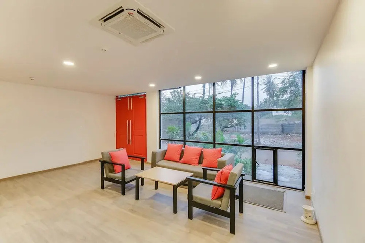 Room 3 of 18
