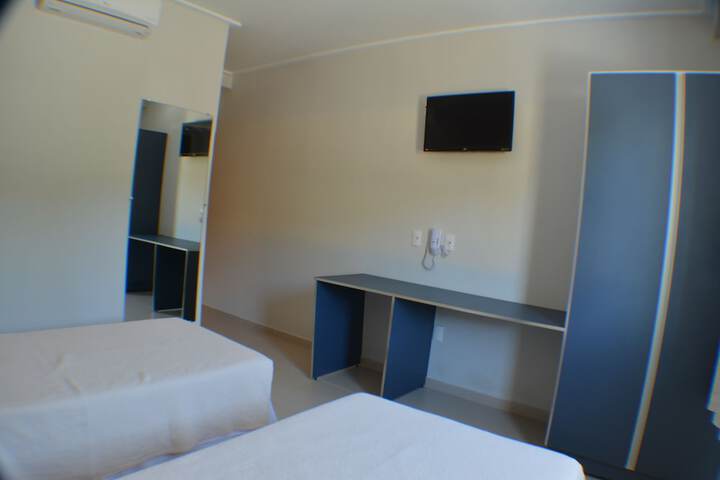 Room 9 of 60