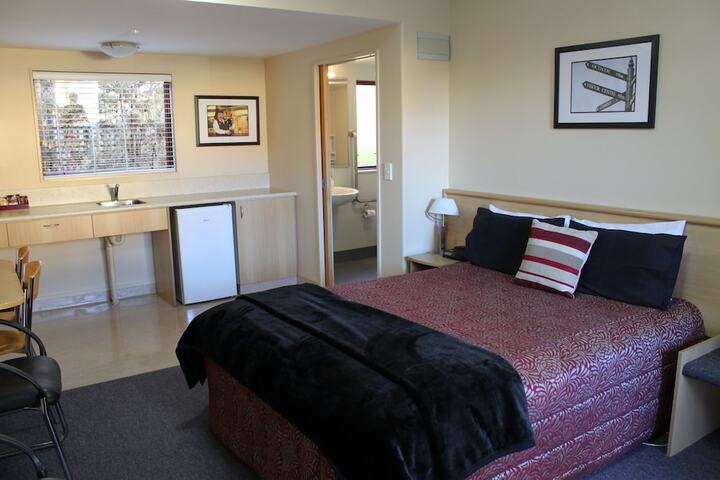 Room 13 of 51