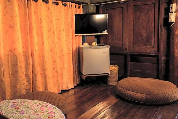 Room 15 of 116