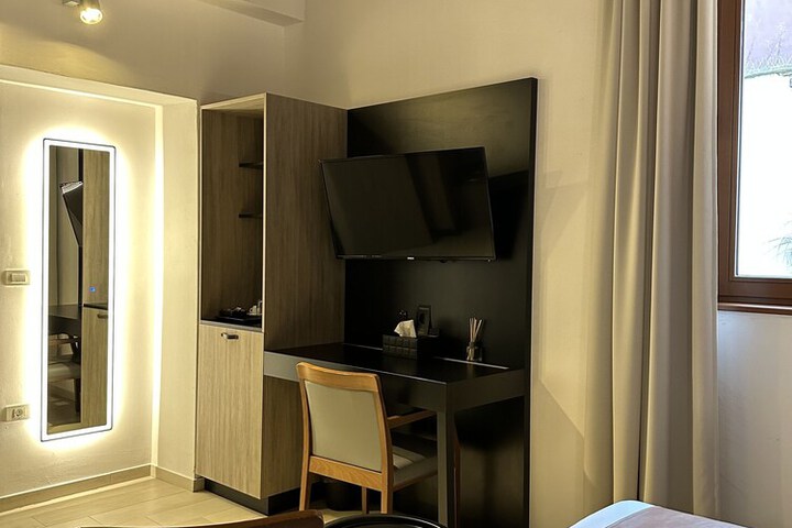 Room 29 of 96
