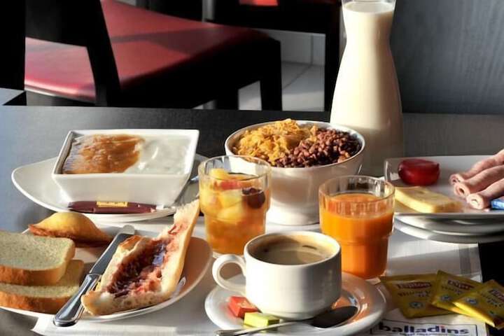 Breakfast/Coffee Service 44 of 45