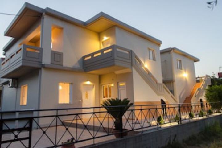 IOKASTI HOMES