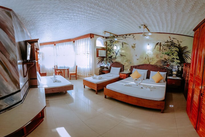 Room 21 of 60