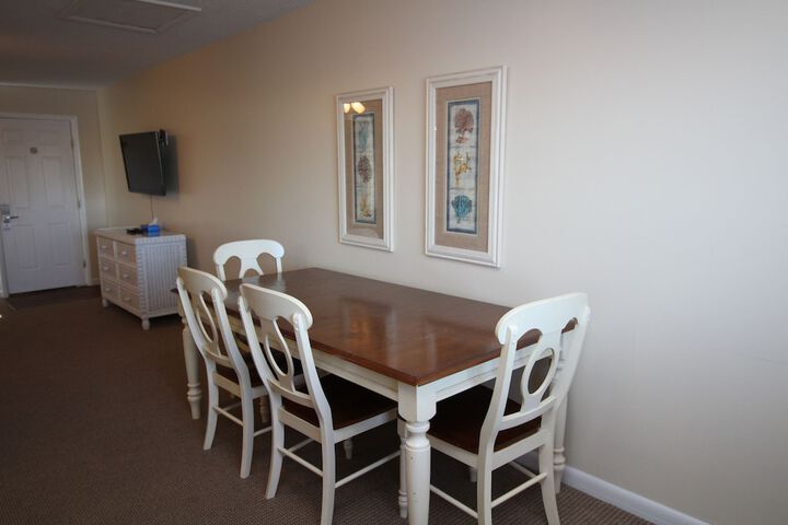 Room 15 of 44
